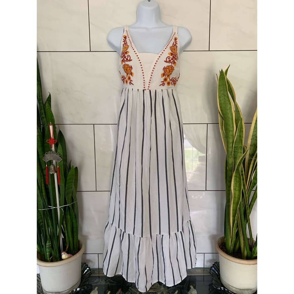 NWOT Boho chic dress🌻(1)